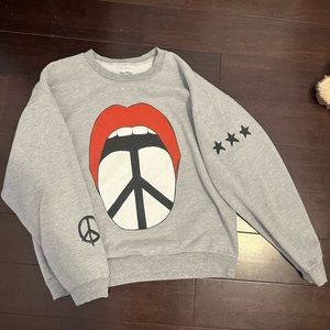 Super Soft crew neck with Rolling Stones detail